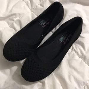 Skechers flats size 7